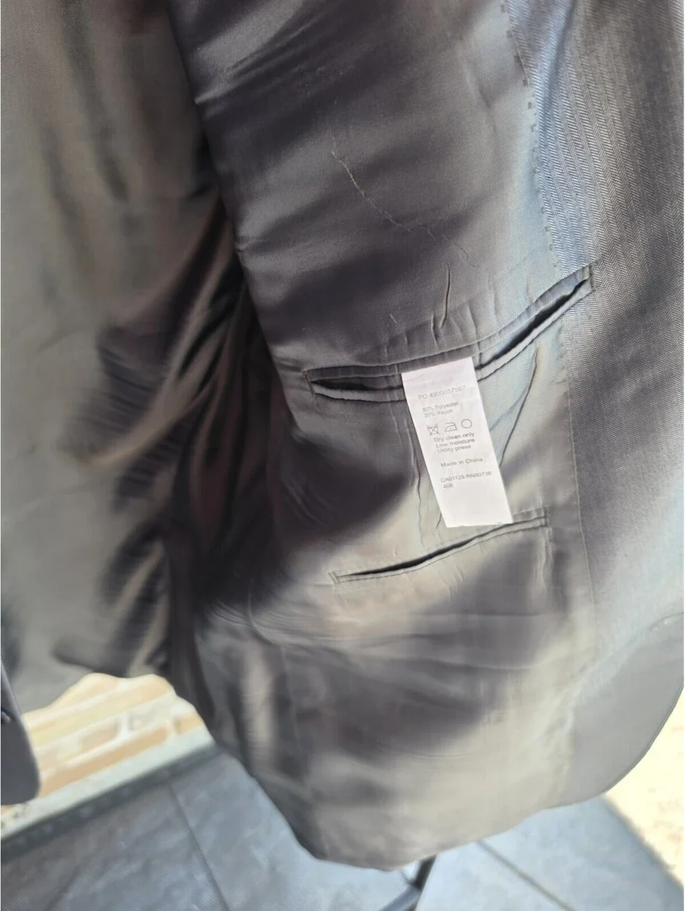 Calvin Klein Mens Blazer 46R Gray Herringbone 2 Button Sport Coat Suit Jacket